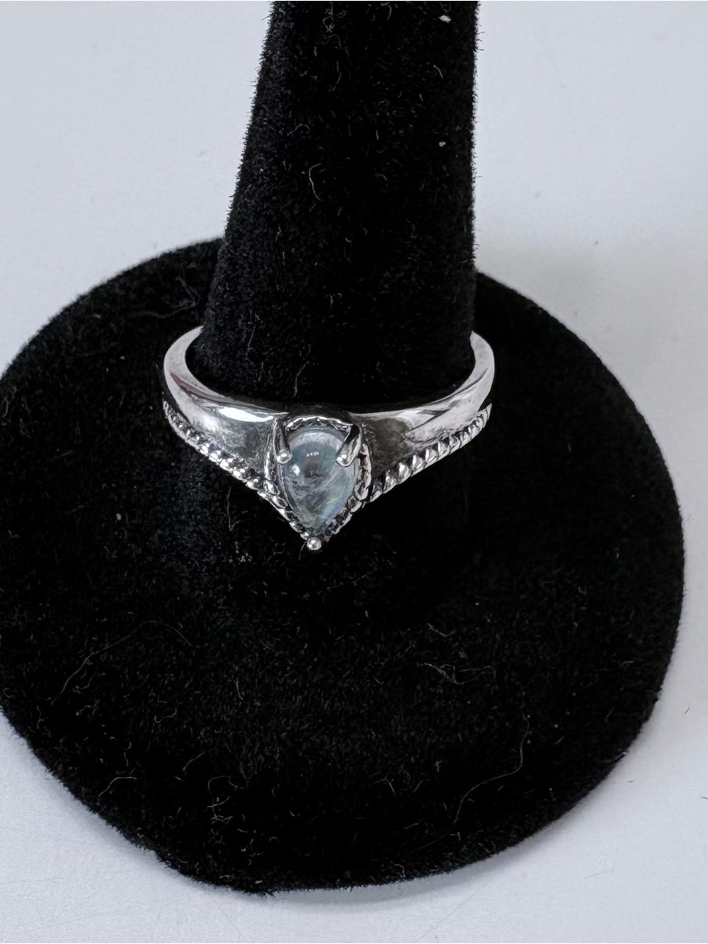 Sterling Silver Teardrop Aquamarine Ring - Blue